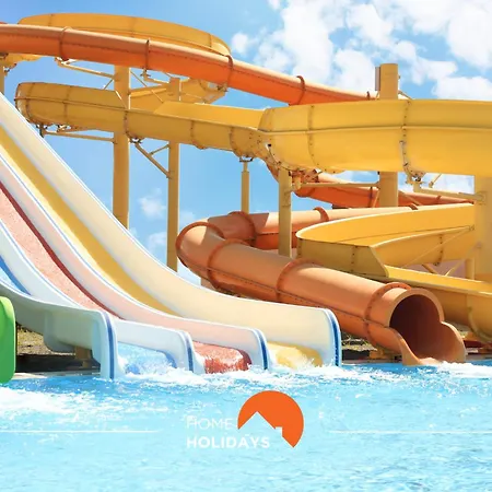 #236 Texugueiras 148 By Holidays بيت للعطل