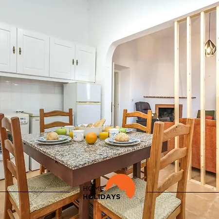 #236 Texugueiras 148 By Holidays بيت للعطل فيرييراس