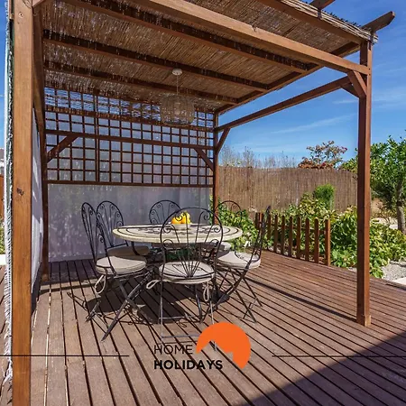 #236 Texugueiras 148 By Holidays بيت للعطل