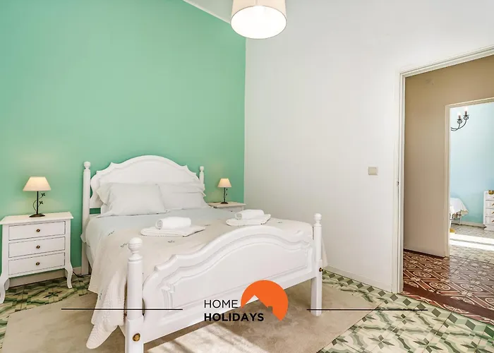 #236 Spacious Quiet Location *